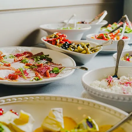 Flora Hotel Estetino